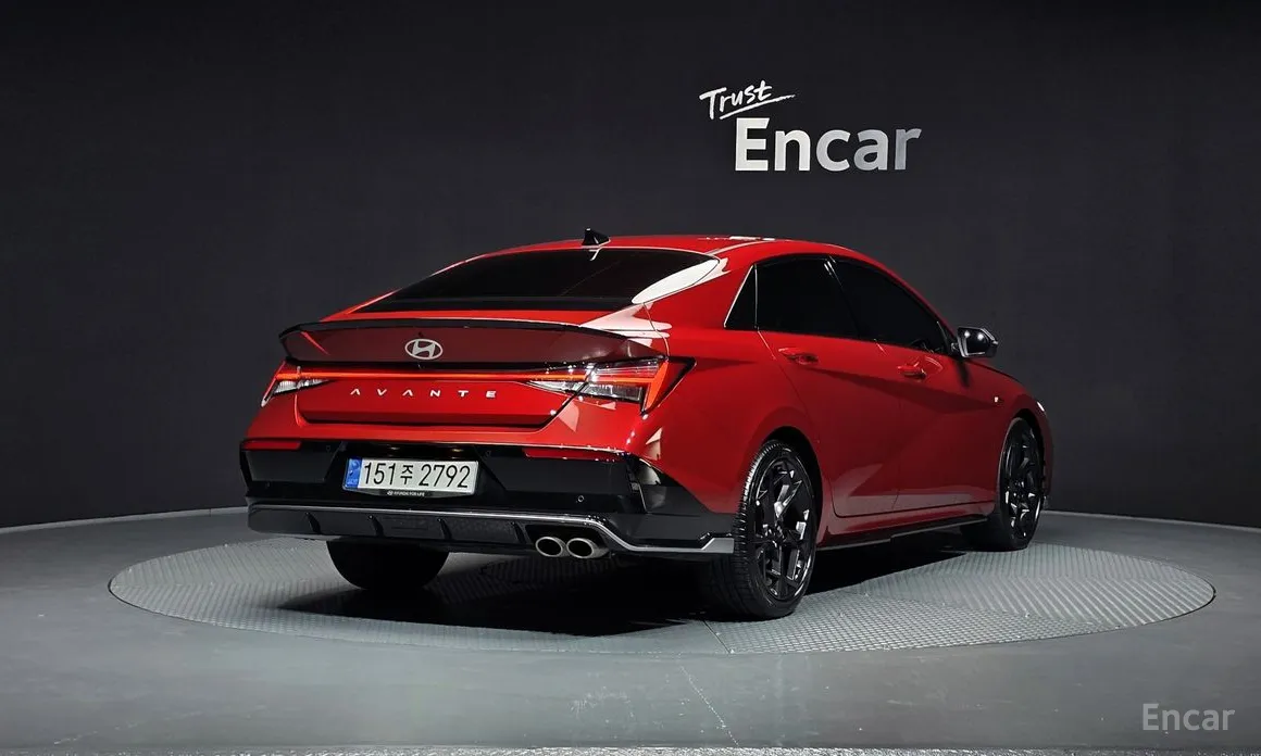 Фото 2 - Hyundai Avante