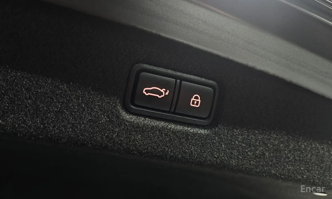 Фото 17 - Genesis G90