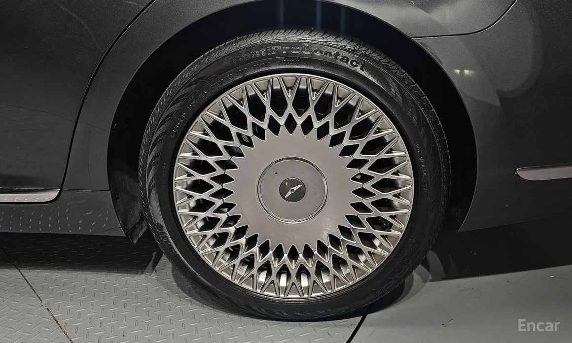 Фото 5 - Genesis G90