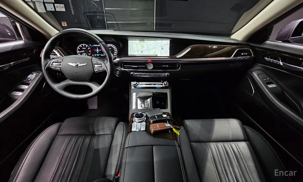 Фото 7 - Genesis G90