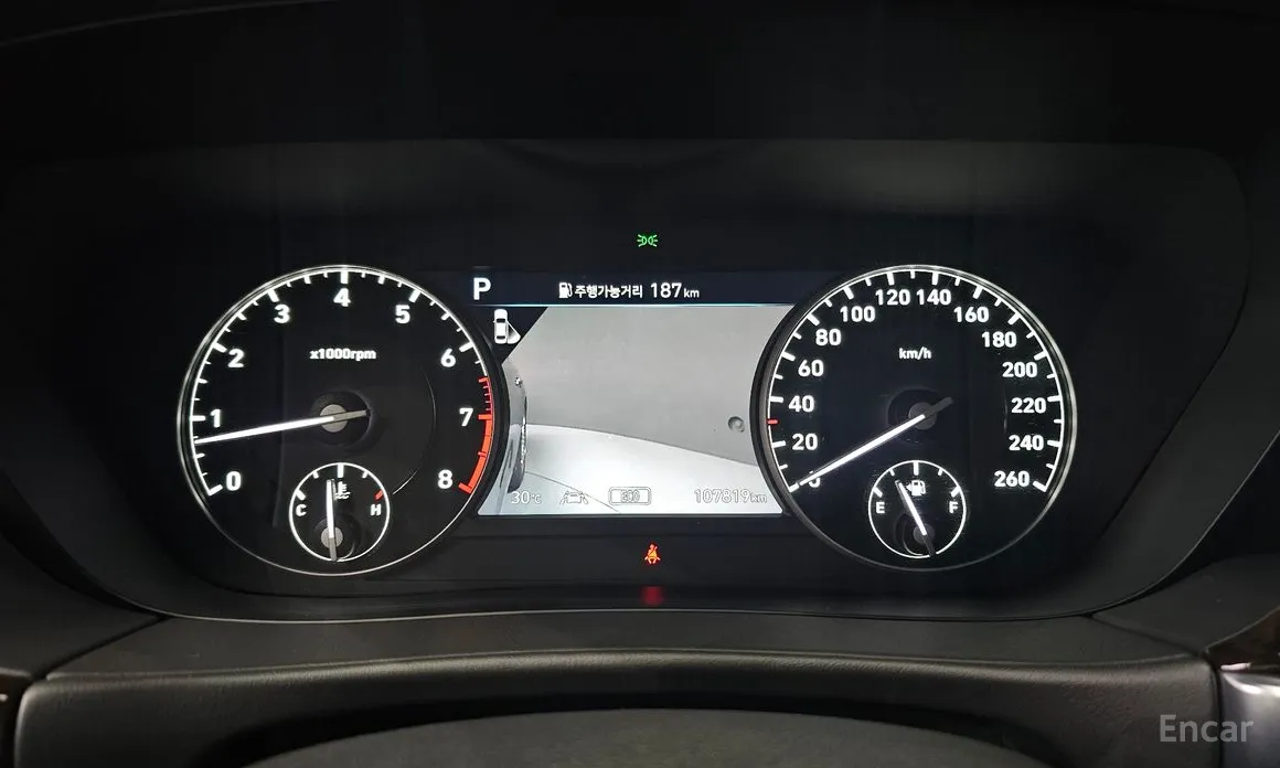 Фото 8 - Genesis G90