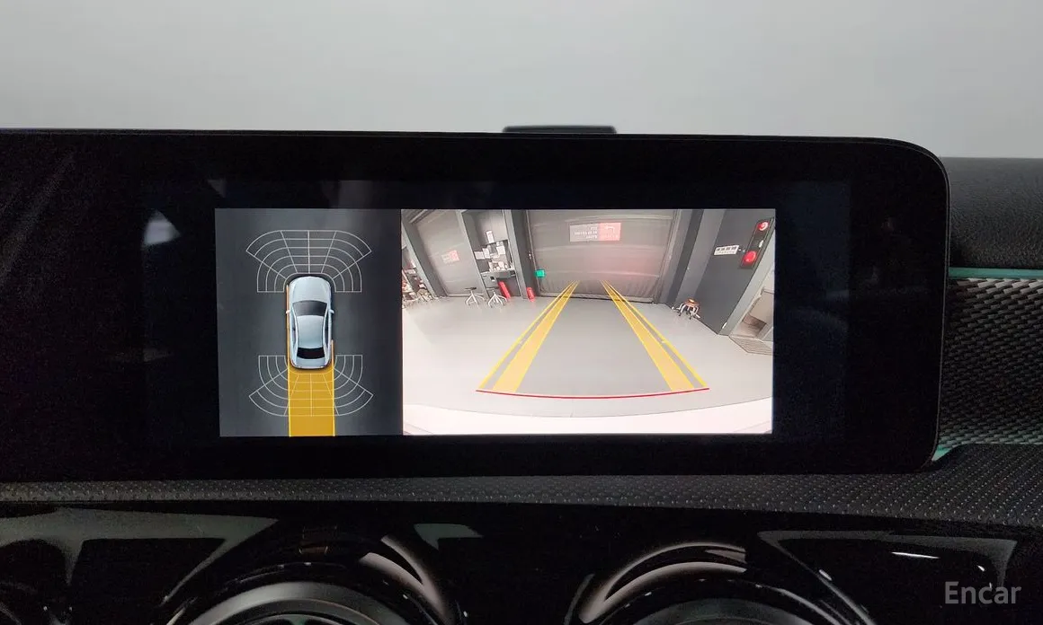 Фото 18 - Mercedes-Benz A-Class