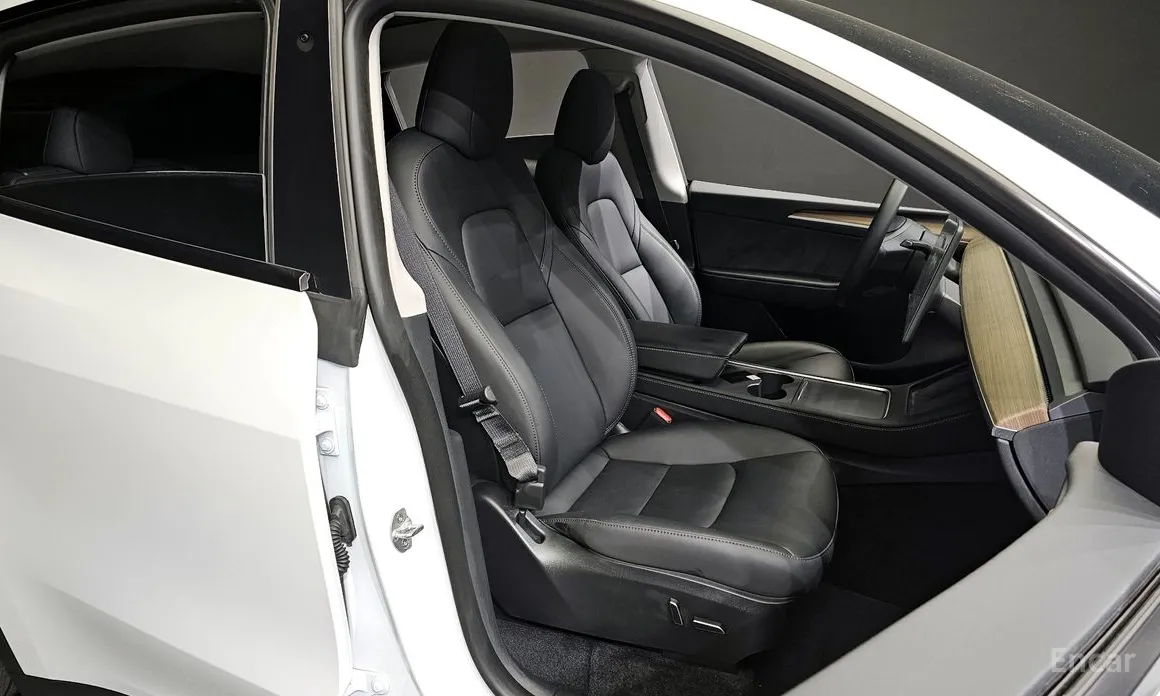 Фото 12 - Tesla Model Y