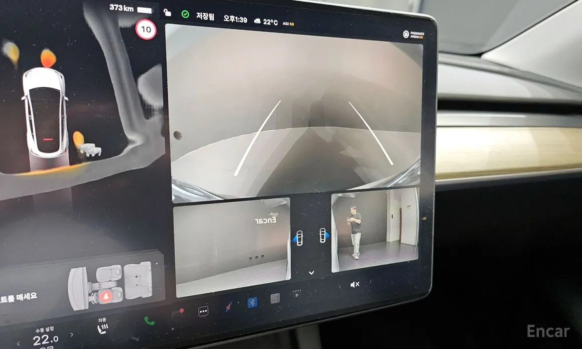 Фото 14 - Tesla Model Y