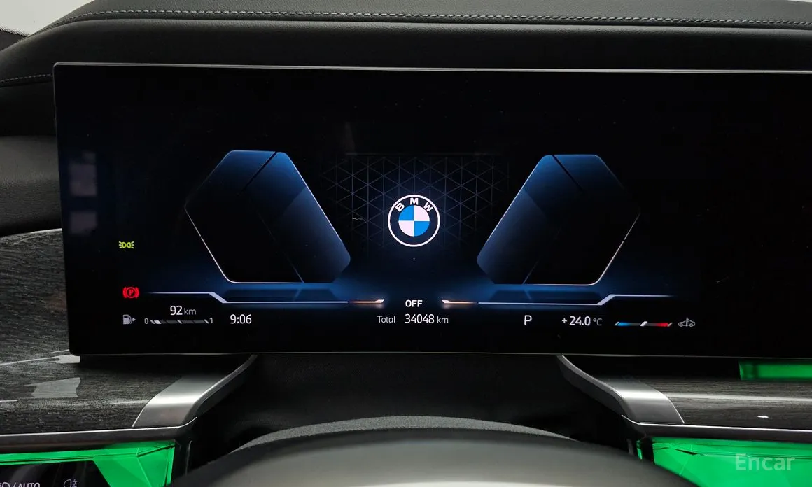 Фото 8 - BMW 7 Series