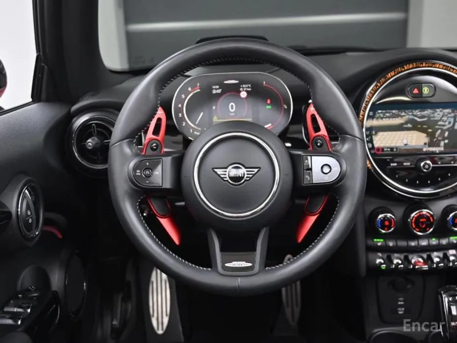 Фото 13 - Mini Cooper Convertible