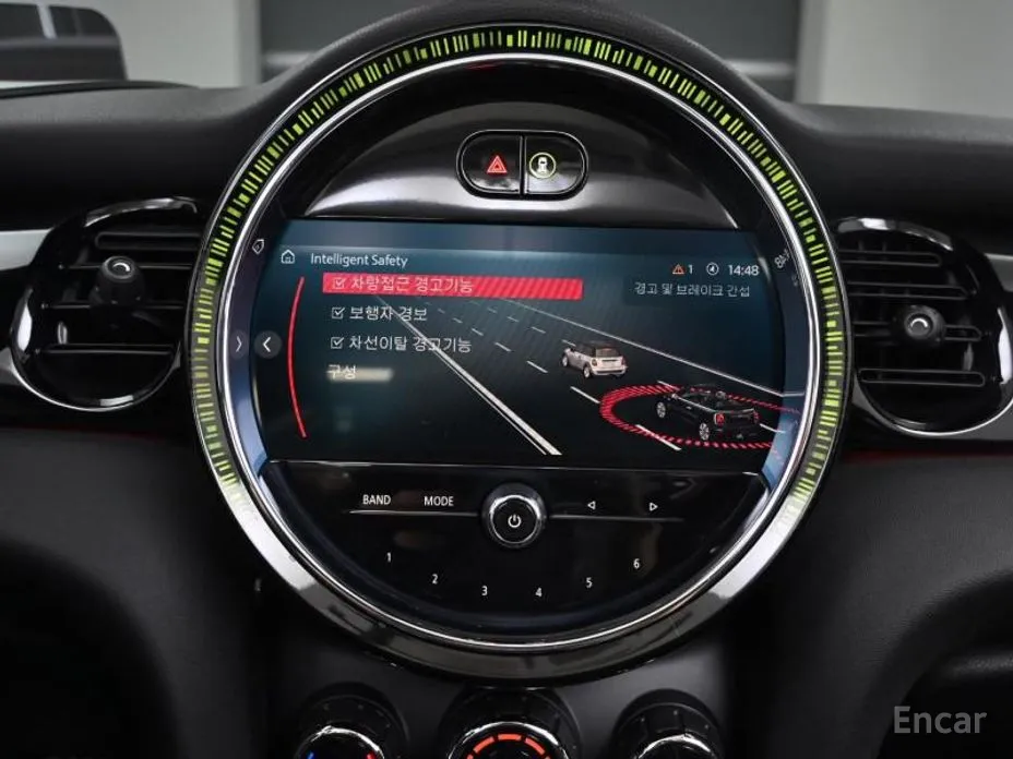 Фото 17 - Mini Cooper Convertible