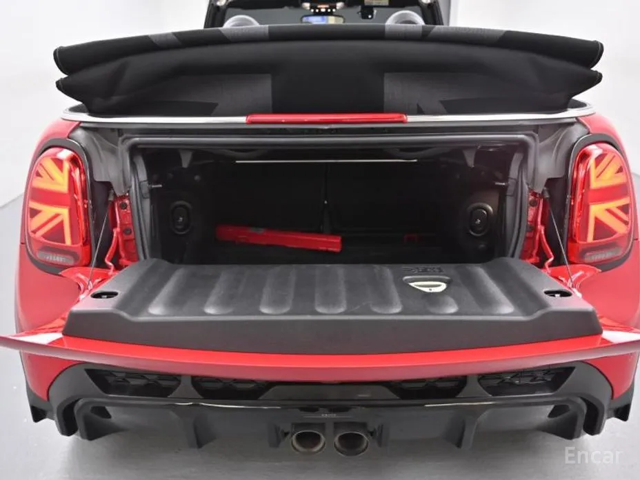 Фото 20 - Mini Cooper Convertible