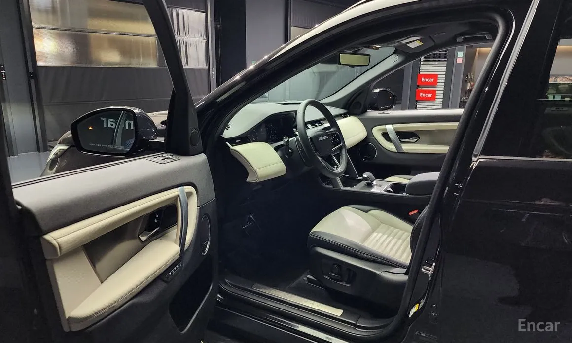 Фото 10 - Land Rover Discovery Sport