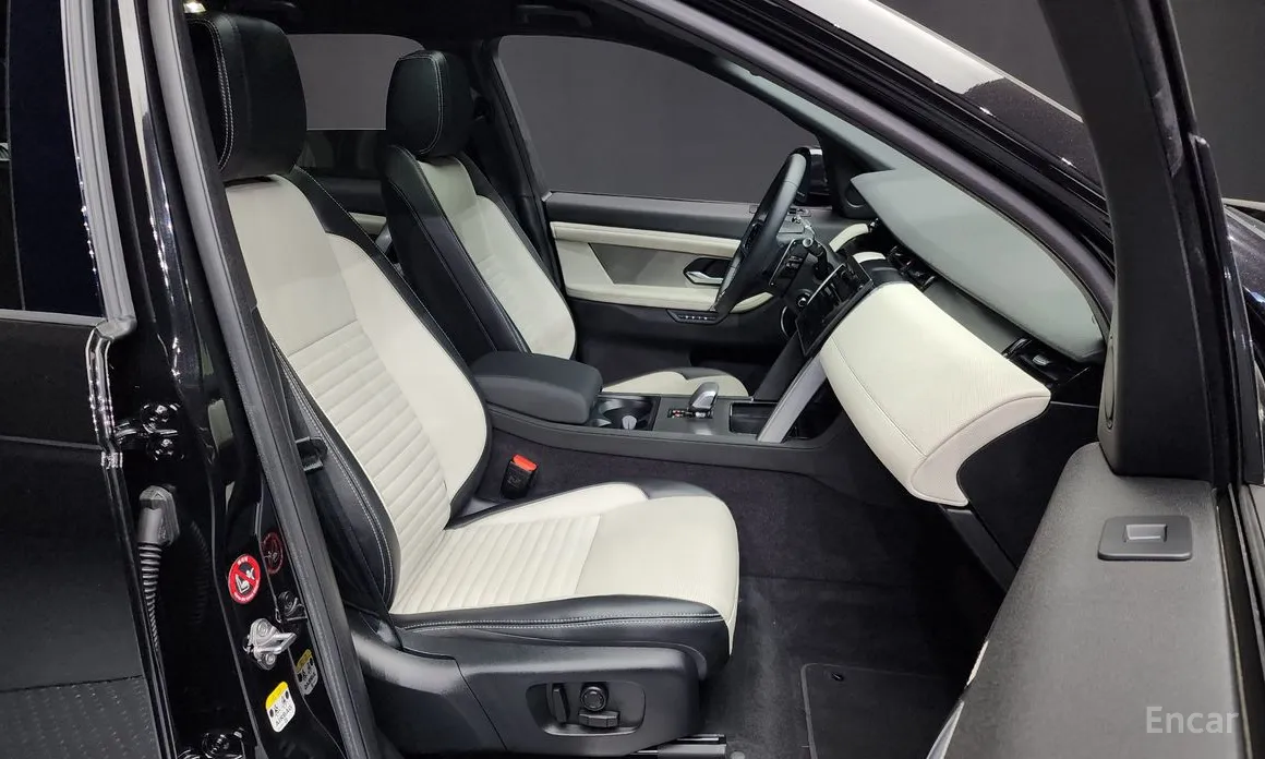 Фото 11 - Land Rover Discovery Sport