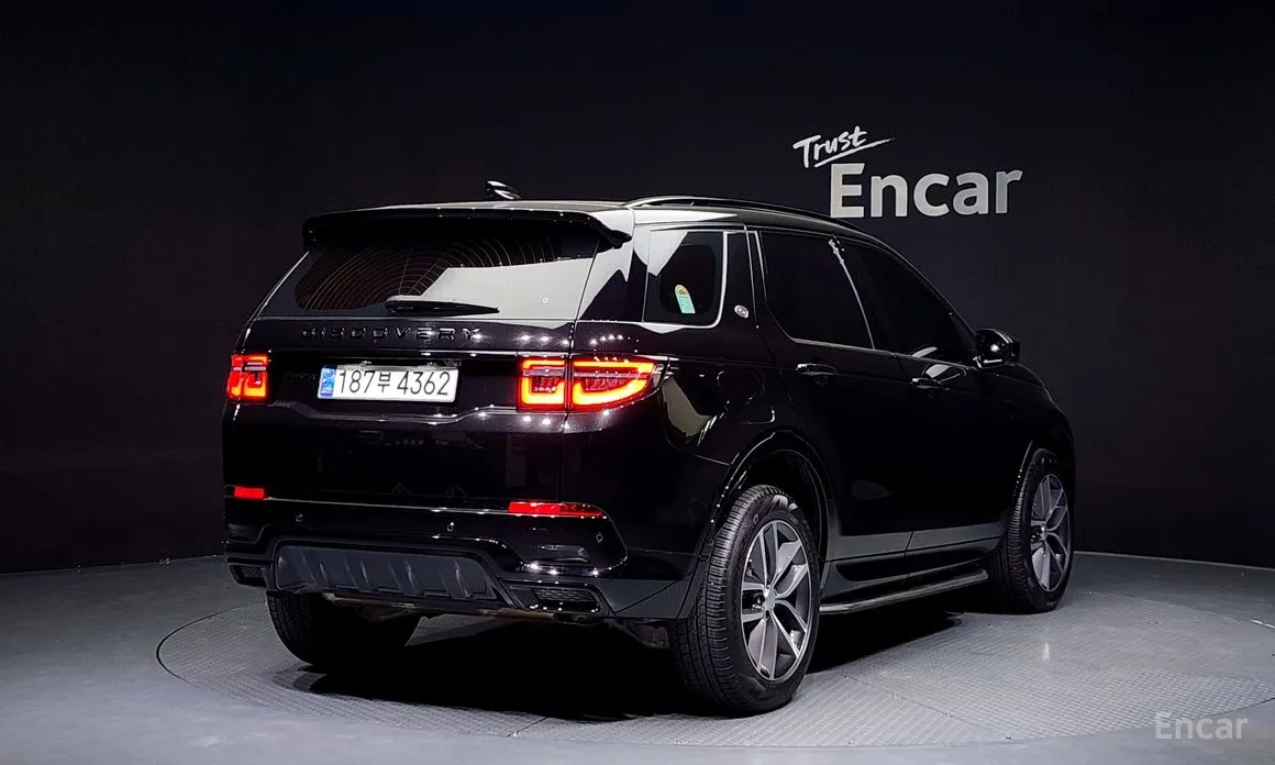 Фото 2 - Land Rover Discovery Sport