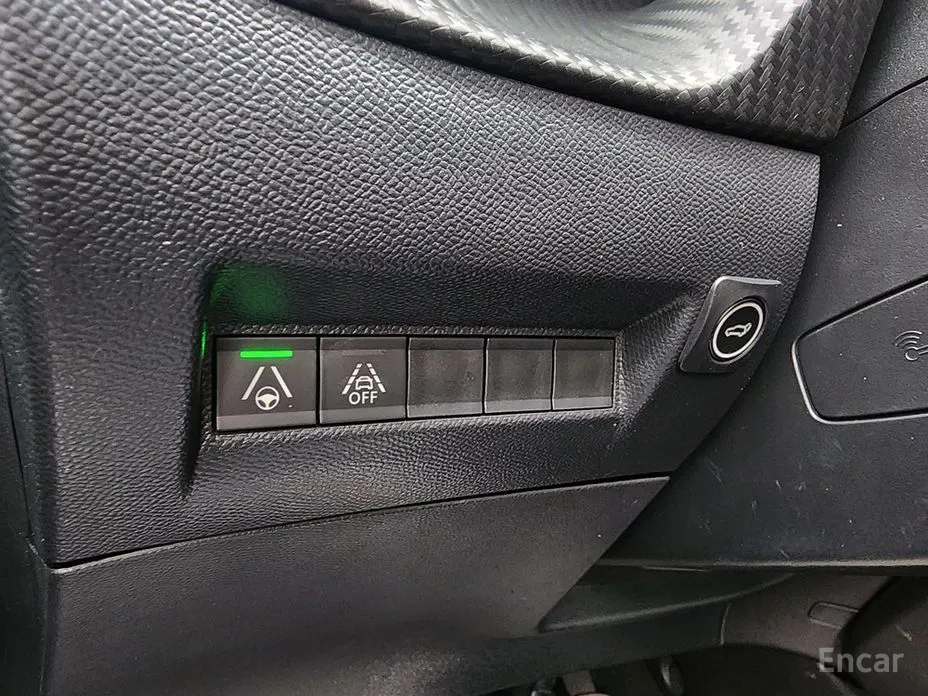 Фото 19 - Peugeot 2008