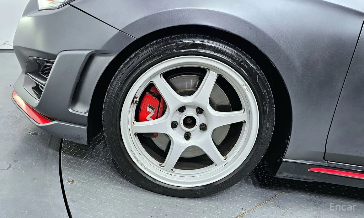 Фото 5 - Hyundai Veloster