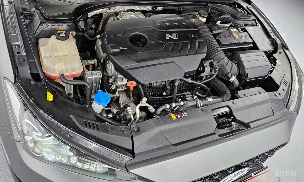 Фото 6 - Hyundai Veloster