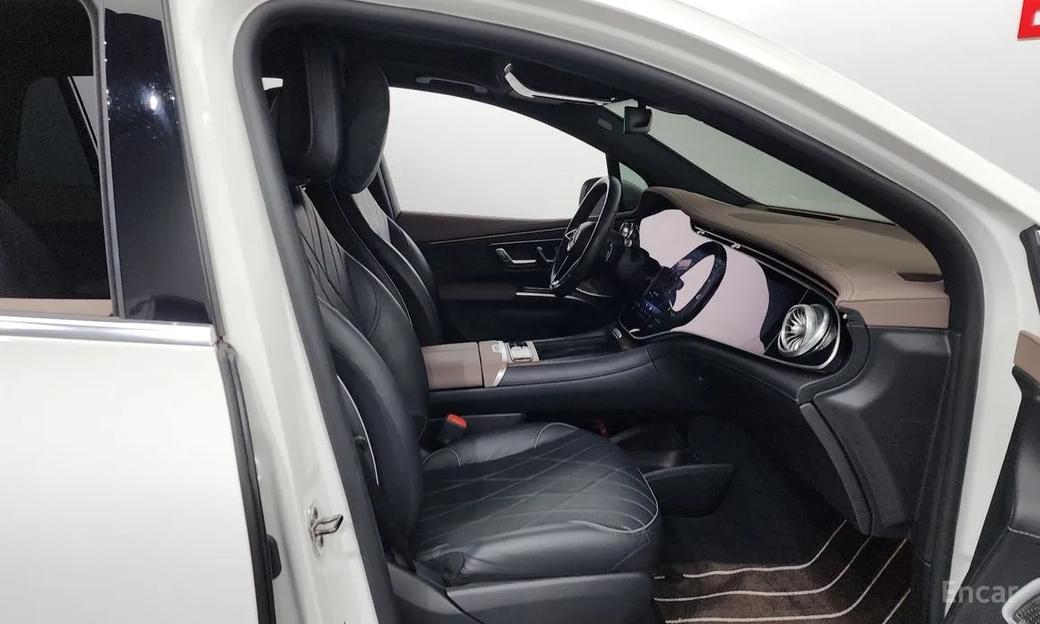 Фото 11 - Mercedes-Benz EQS