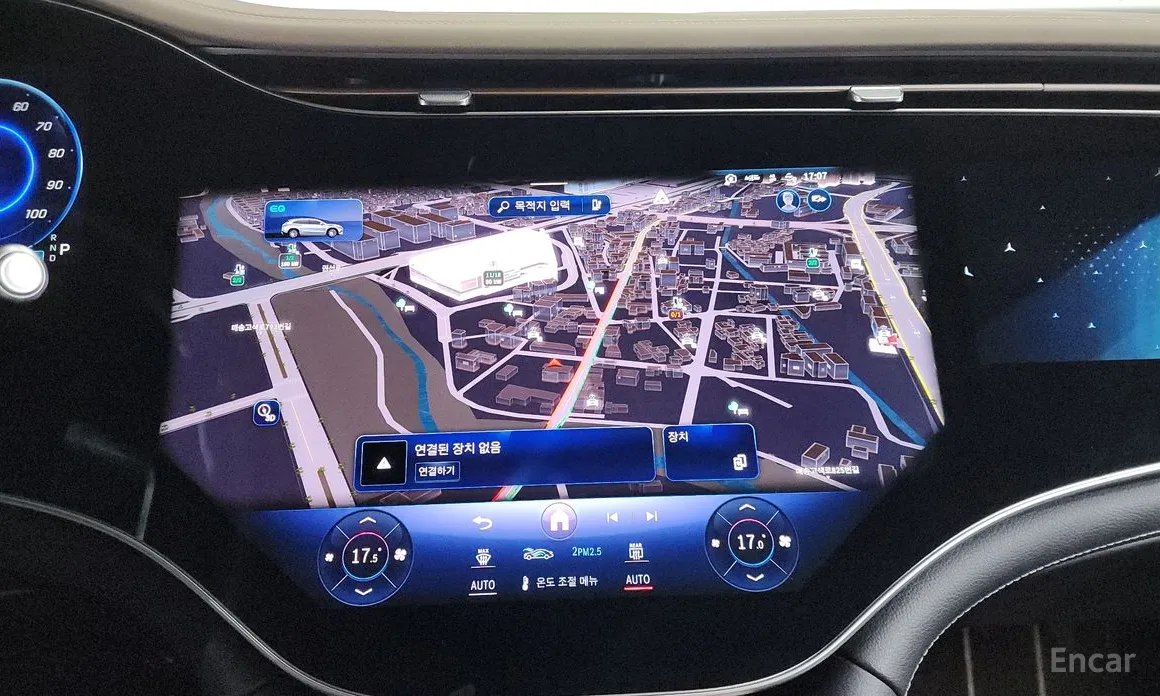 Фото 14 - Mercedes-Benz EQS