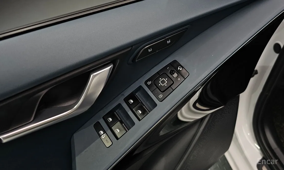 Фото 19 - Kia Niro