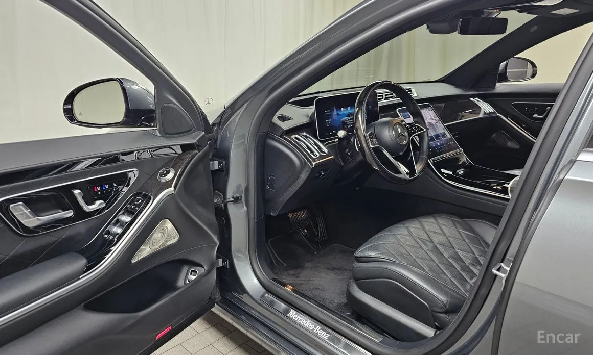 Фото 10 - Mercedes-Benz S-Class