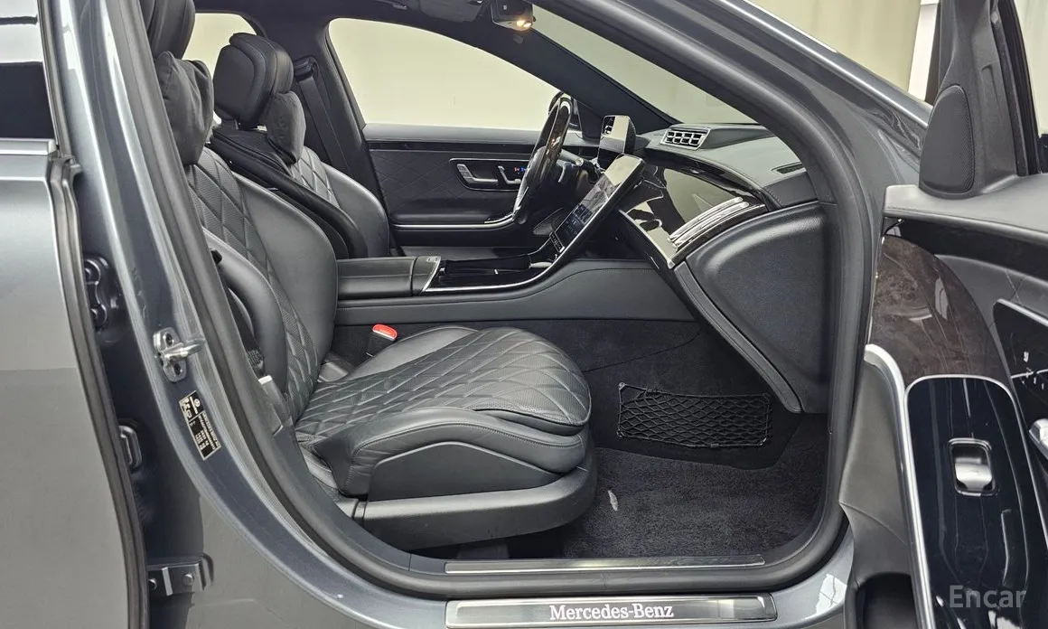 Фото 11 - Mercedes-Benz S-Class