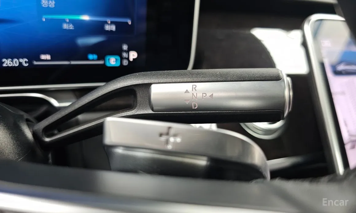 Фото 9 - Mercedes-Benz S-Class