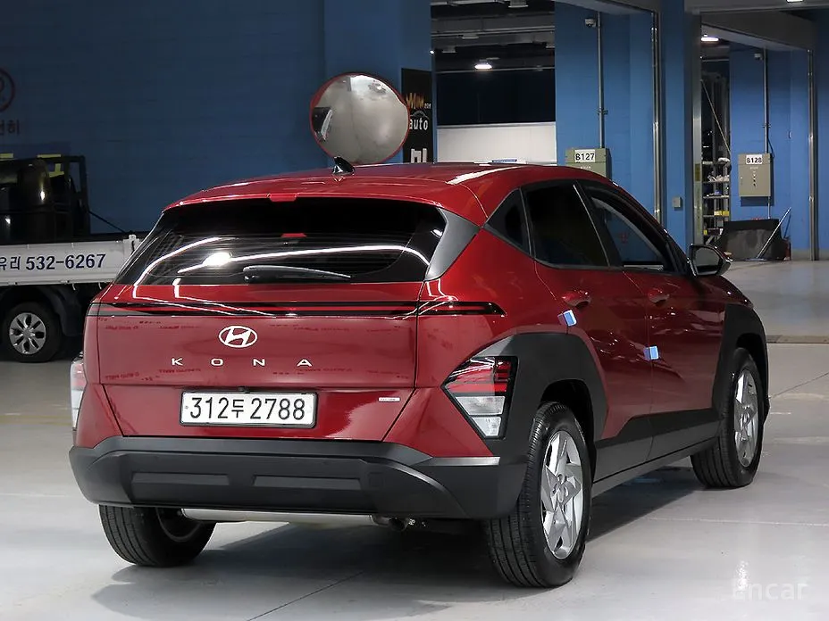 Фото 4 - Hyundai Kona