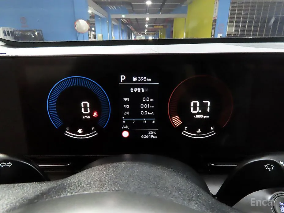 Фото 8 - Hyundai Kona