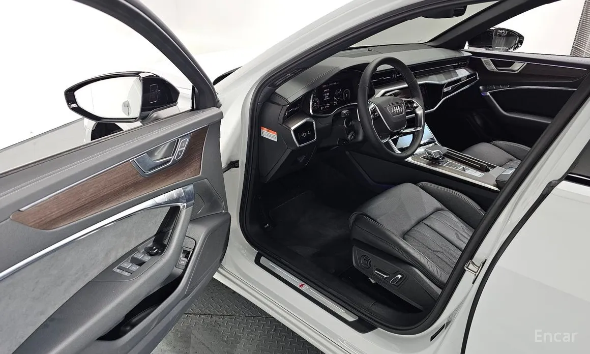 Фото 11 - Audi A6