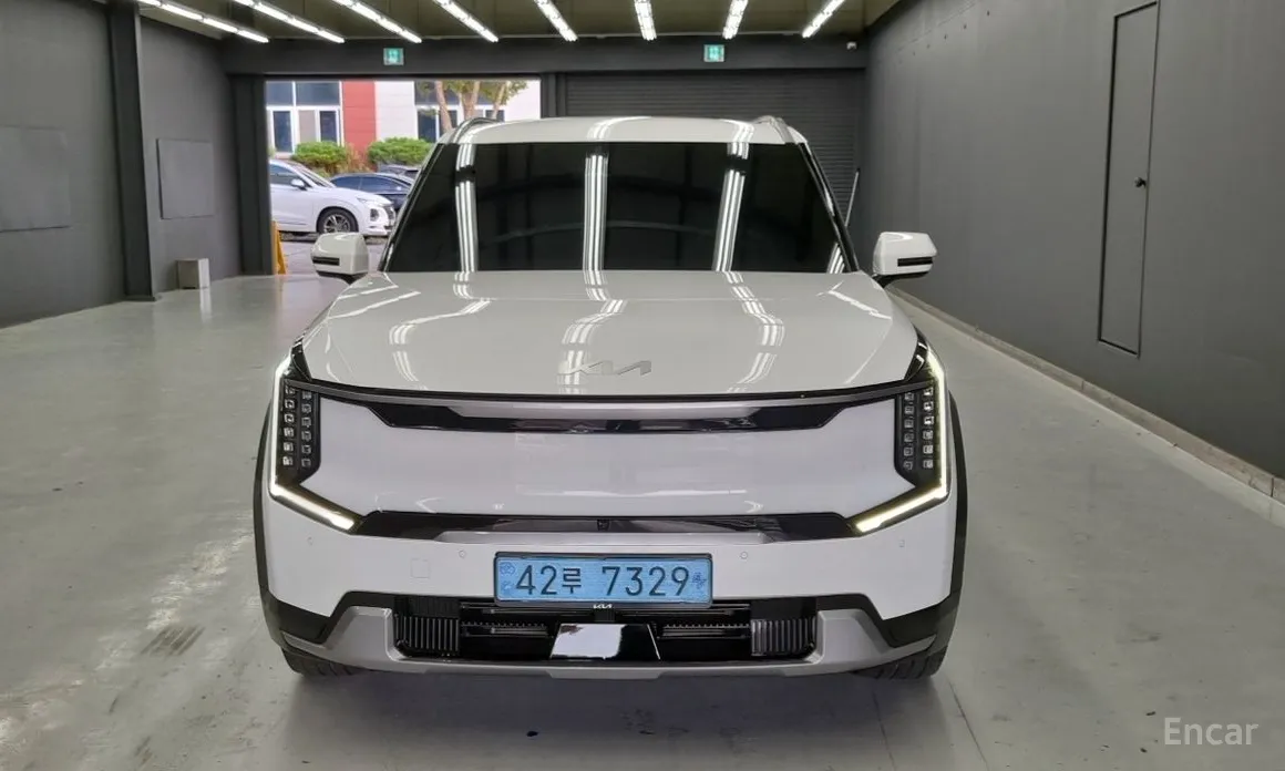 Фото 3 - Kia EV9