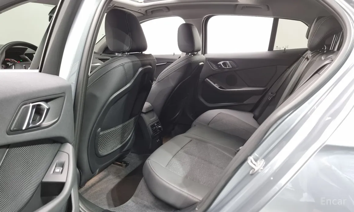 Фото 12 - BMW 1 Series