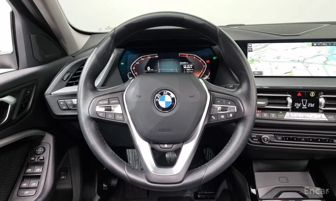 Фото 13 - BMW 1 Series