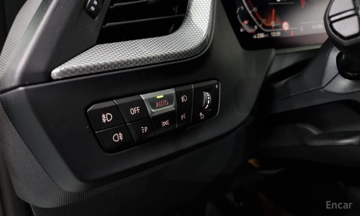 Фото 16 - BMW 1 Series