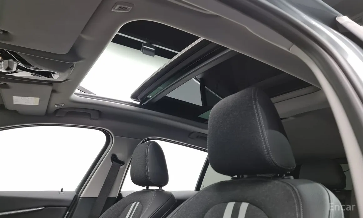 Фото 17 - BMW 1 Series