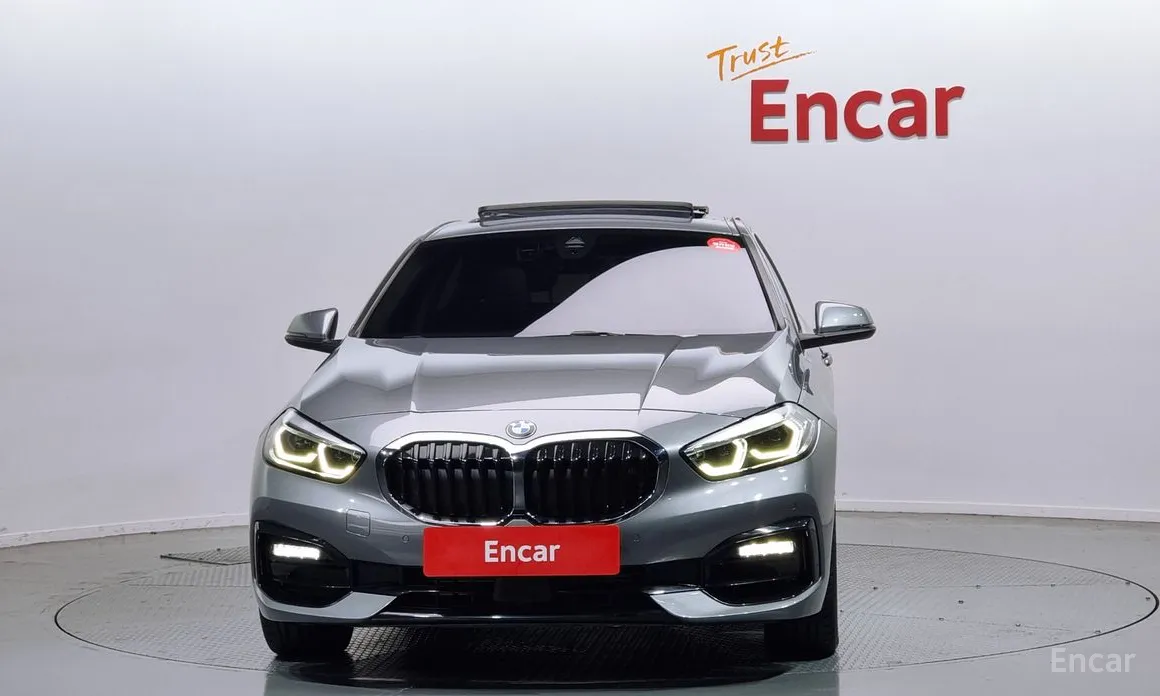 Фото 3 - BMW 1 Series