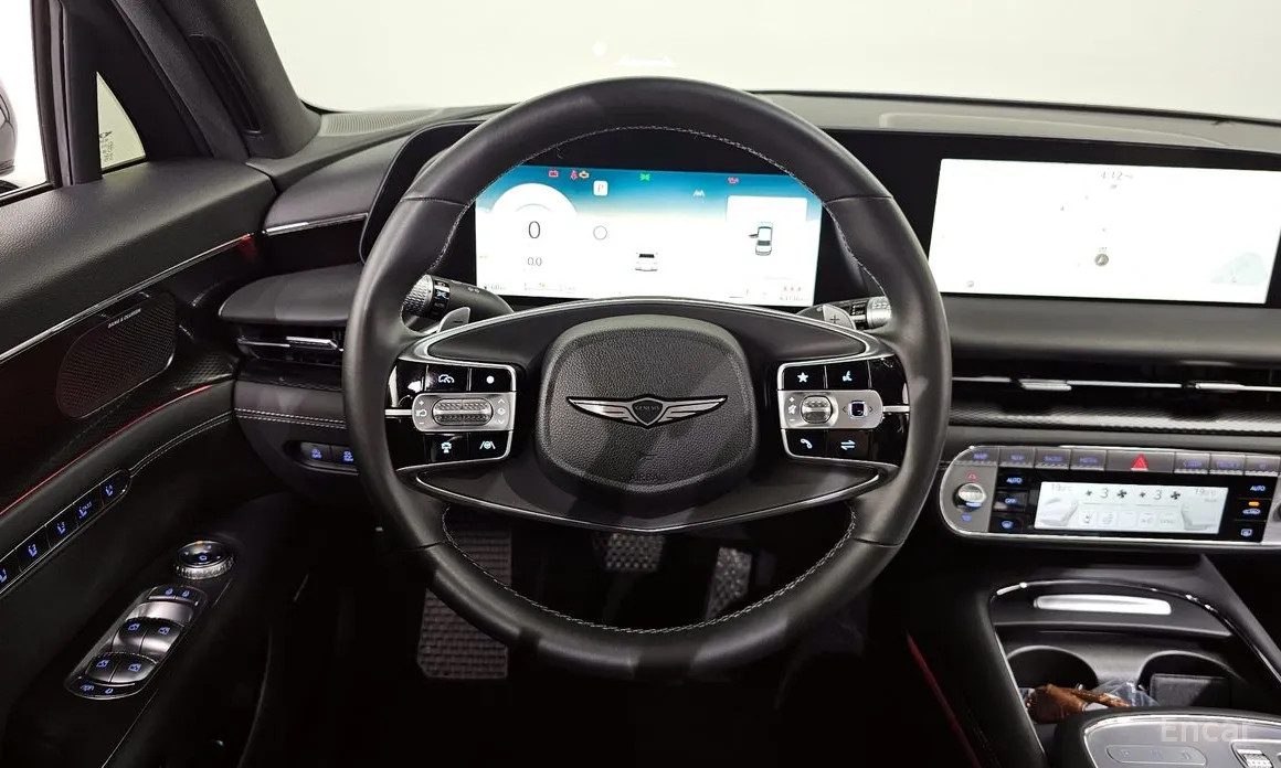 Фото 13 - Genesis G90