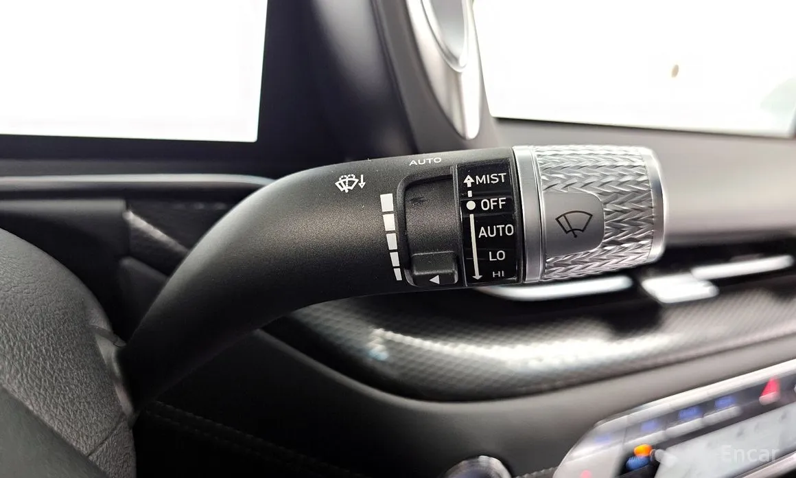 Фото 18 - Genesis G90