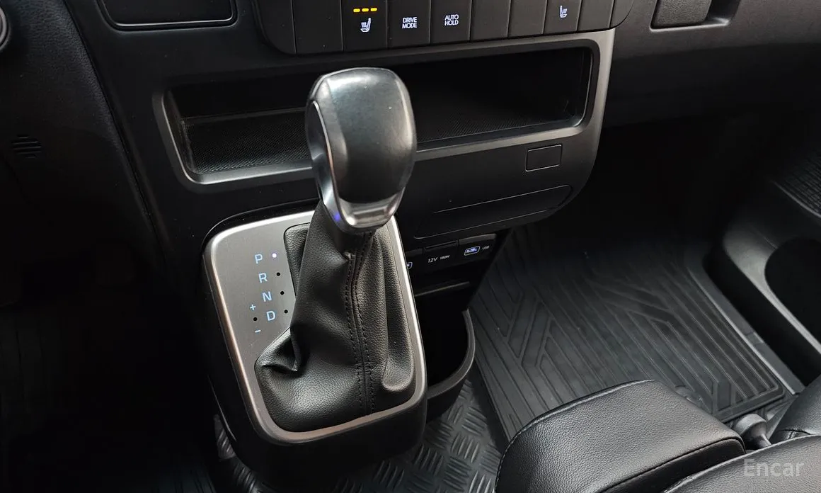 Фото 9 - Hyundai Staria