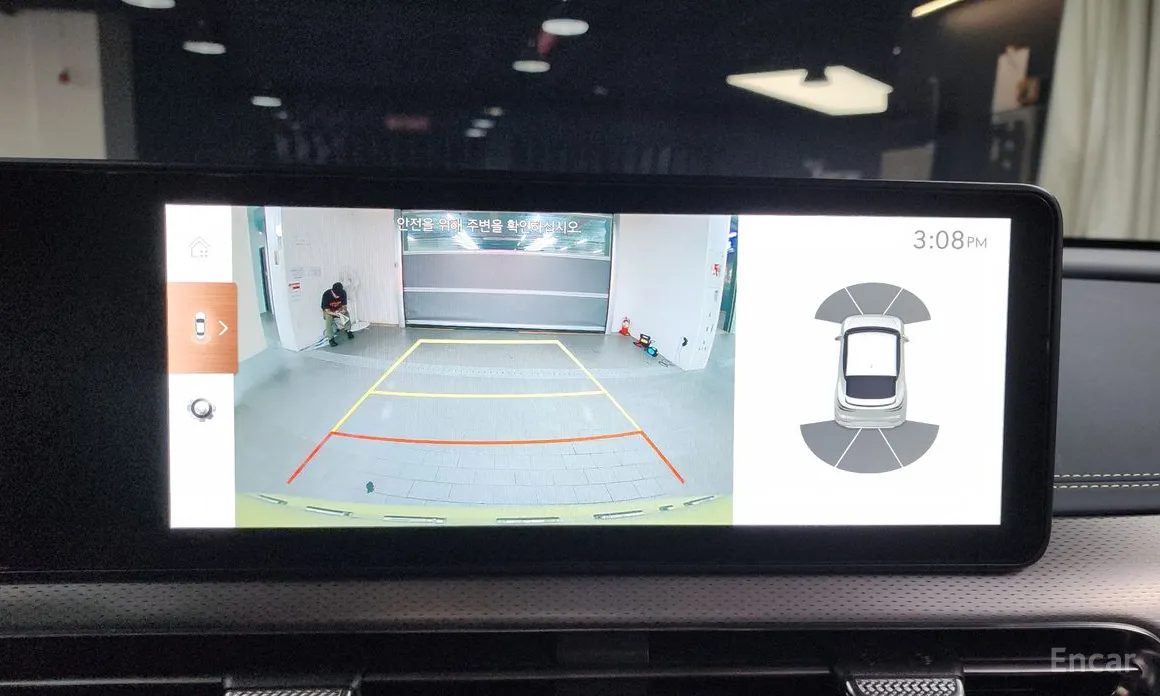 Фото 14 - Genesis GV60