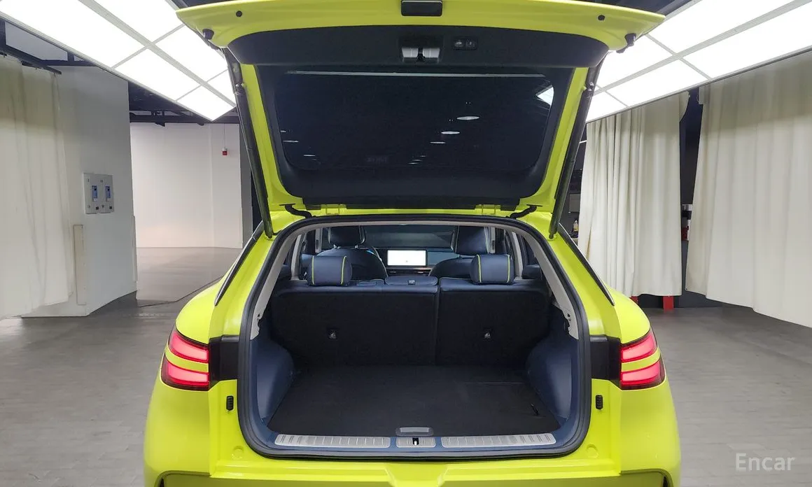 Фото 20 - Genesis GV60