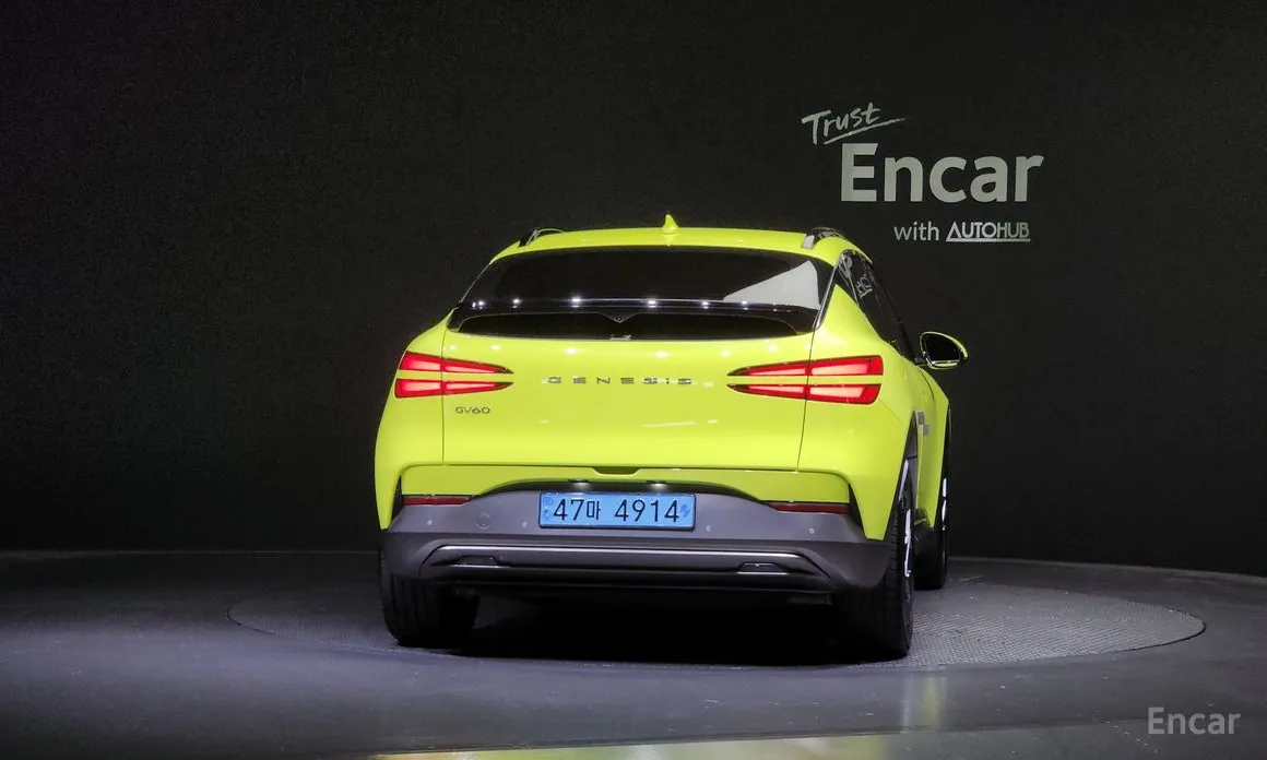 Фото 4 - Genesis GV60