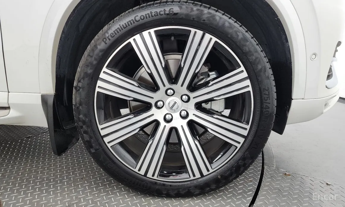 Фото 5 - Volvo XC90