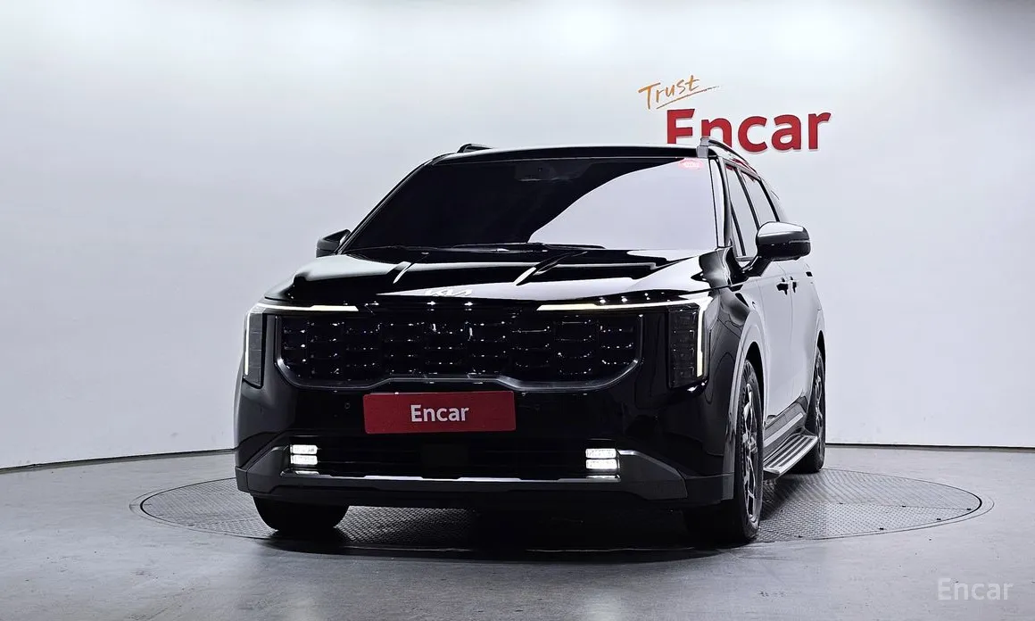 Фото 3 - Kia Carnival