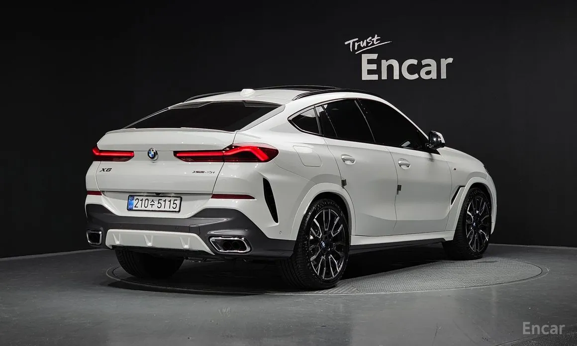 Фото 2 - BMW X6