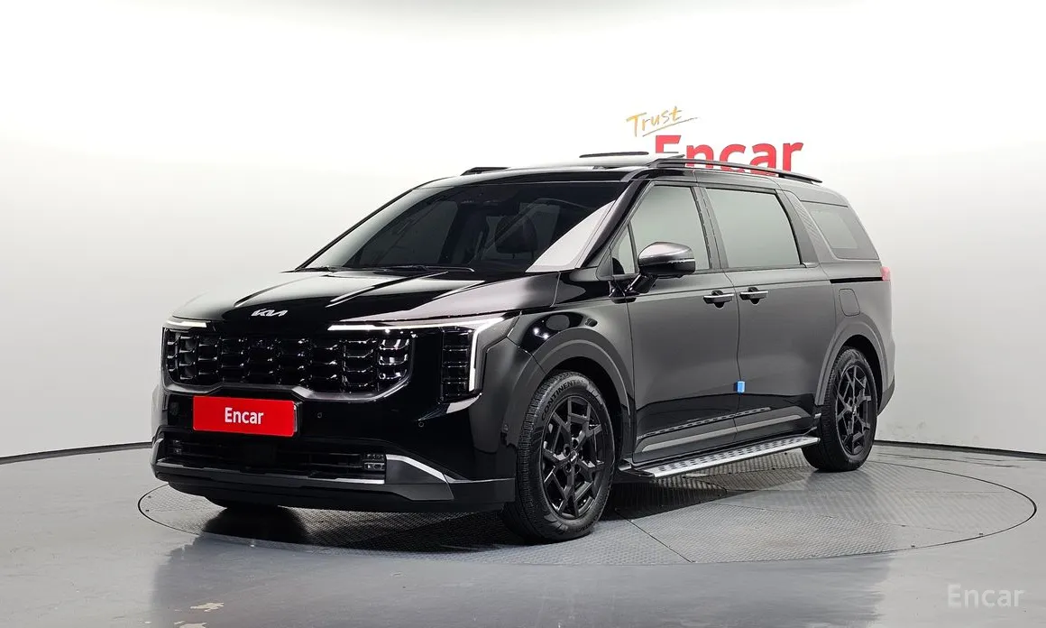 Фото 1 - Kia Carnival