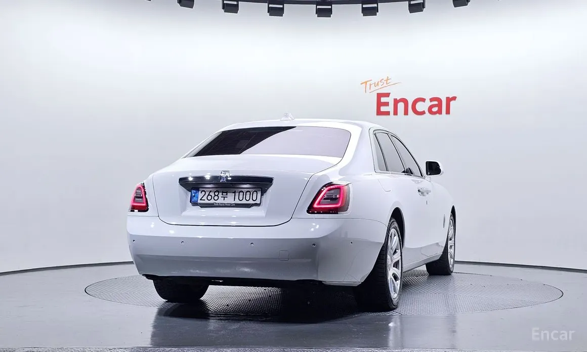 Фото 4 - Rolls-Royce Ghost