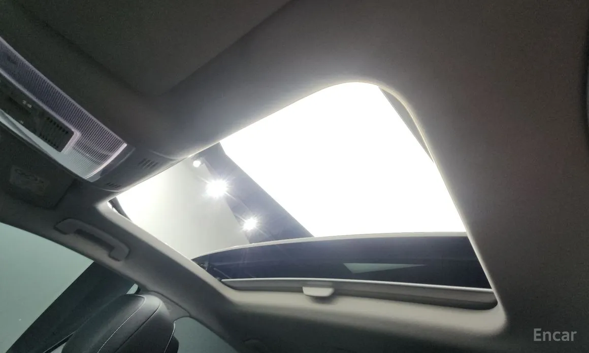 Фото 18 - Volkswagen Passat