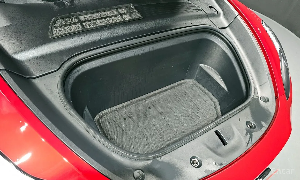 Фото 6 - Tesla Model Y