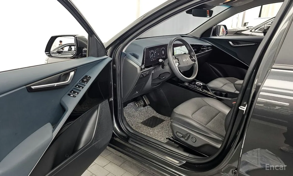 Фото 10 - Kia Niro