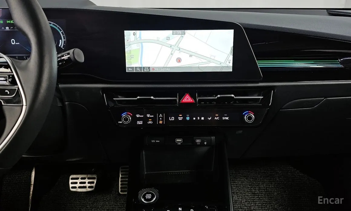 Фото 15 - Kia Niro