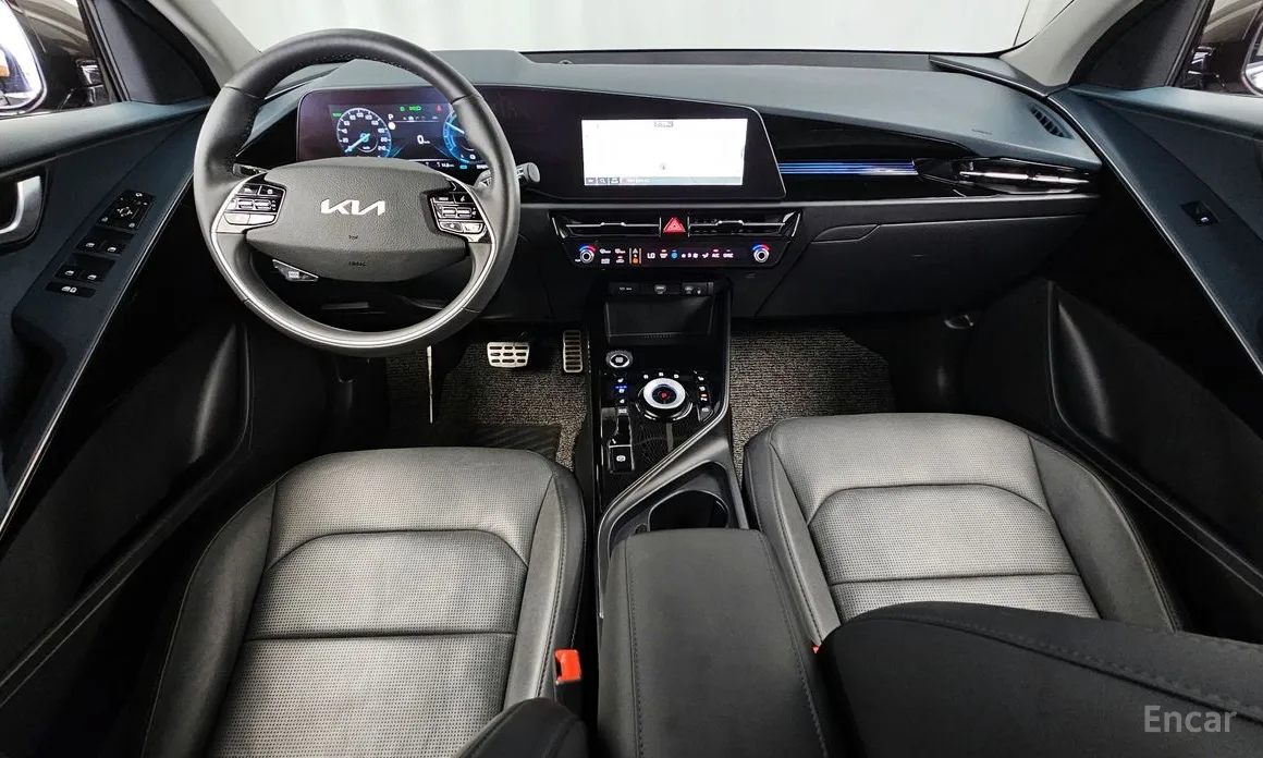 Фото 7 - Kia Niro