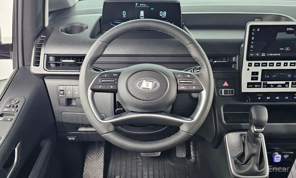 Фото 15 - Hyundai Staria